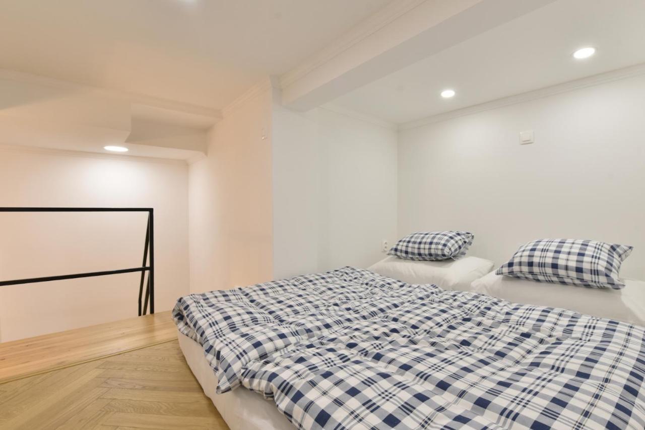 Apartman S Balkonom Trenčín Exteriér fotografie