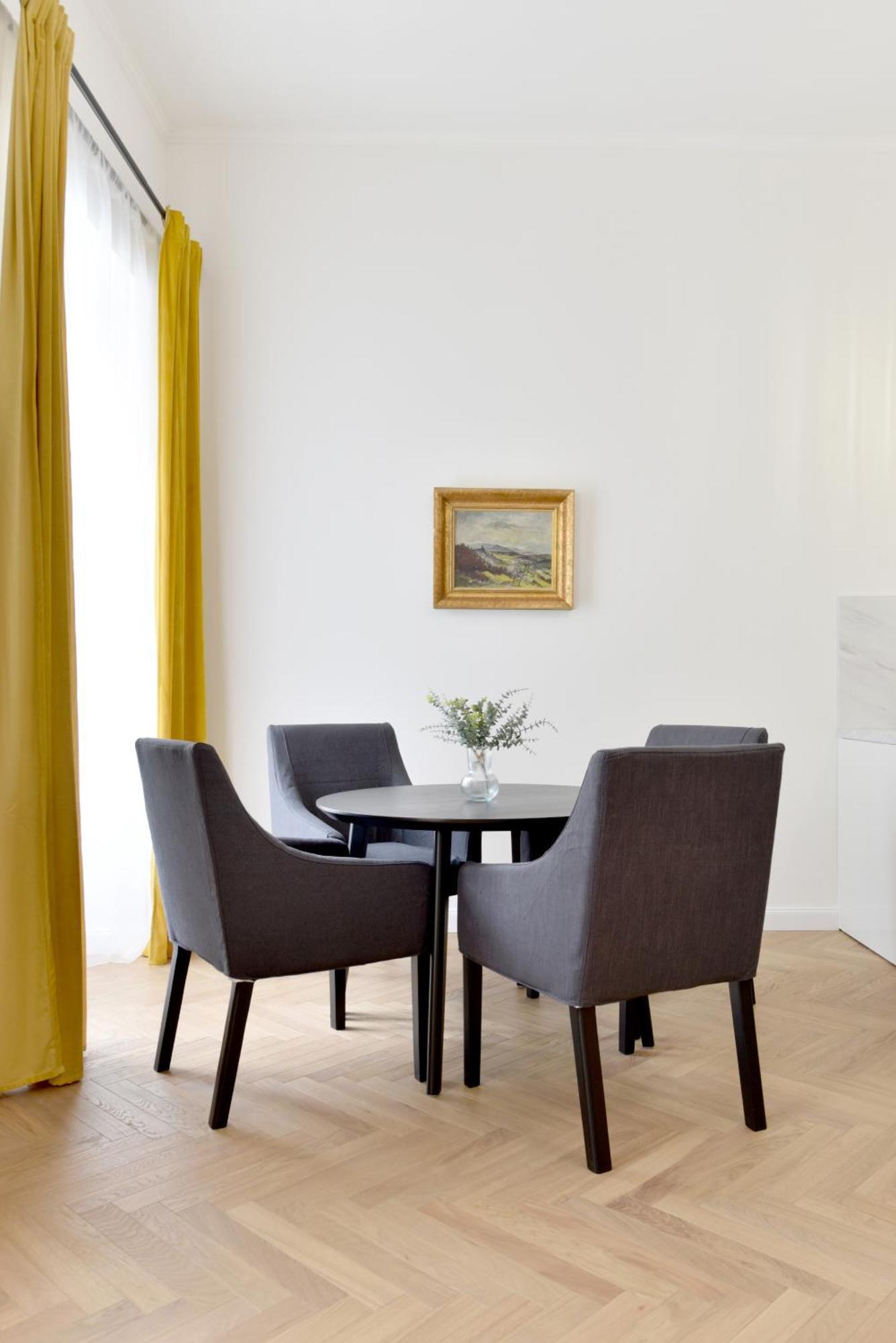 Apartman S Balkonom Trenčín Exteriér fotografie