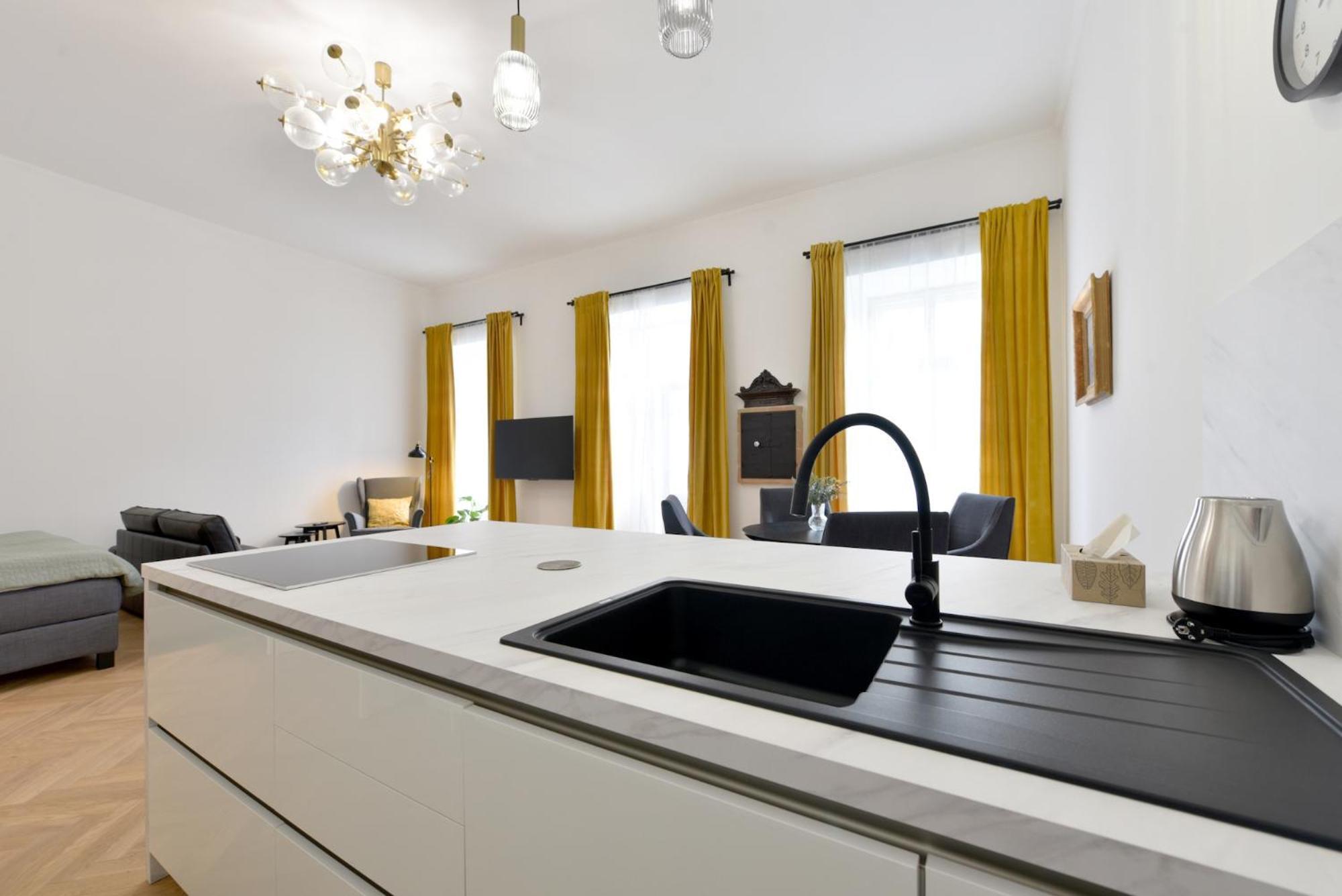 Apartman S Balkonom Trenčín Exteriér fotografie